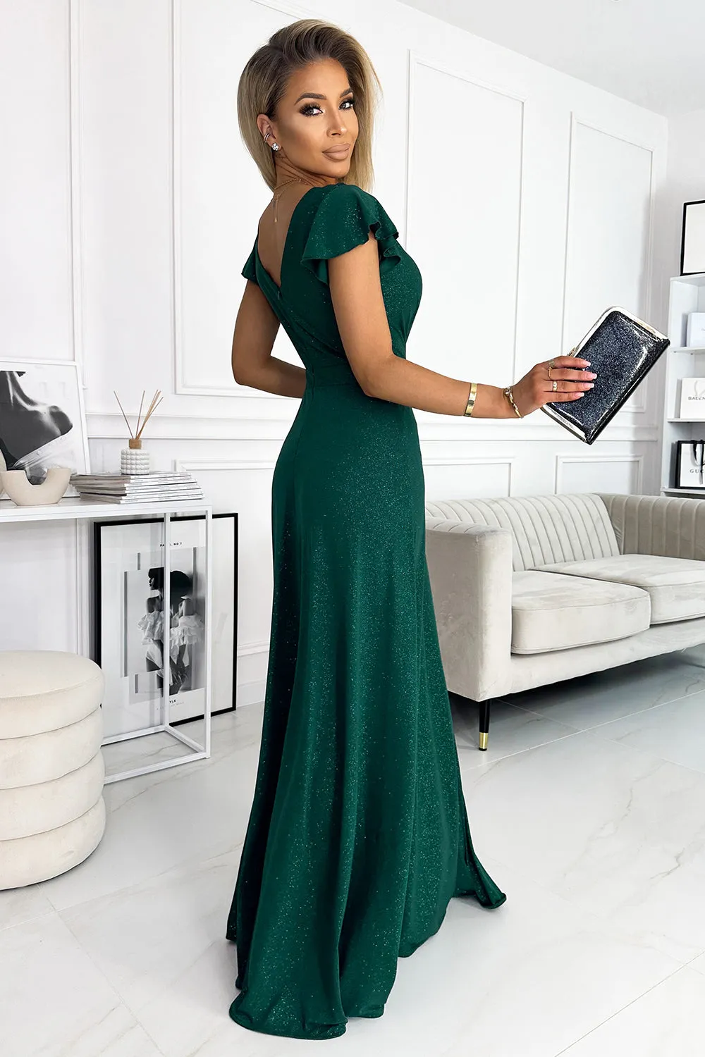 CRYSTAL long shimmering dress with a neckline - green